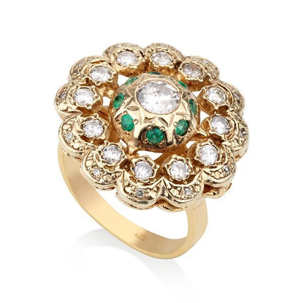The emerald flower ring