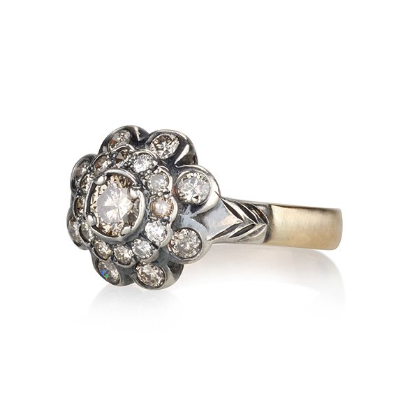 The Victorian Flower Ring - Image 2